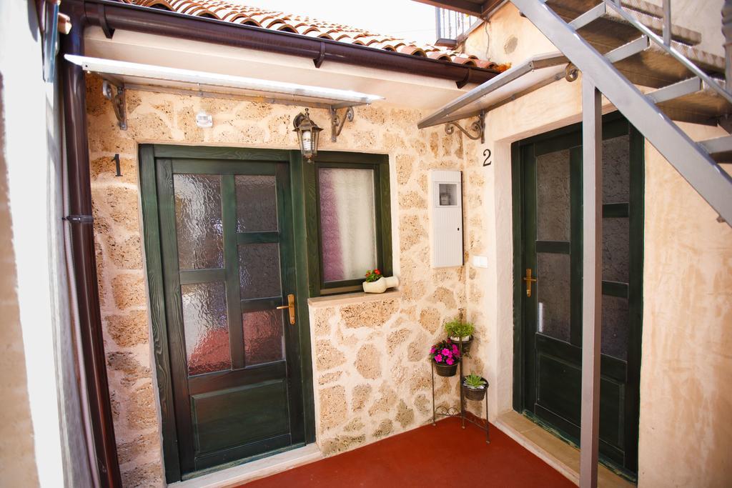 Studio Apartments Bonaca Split Exteriér fotografie